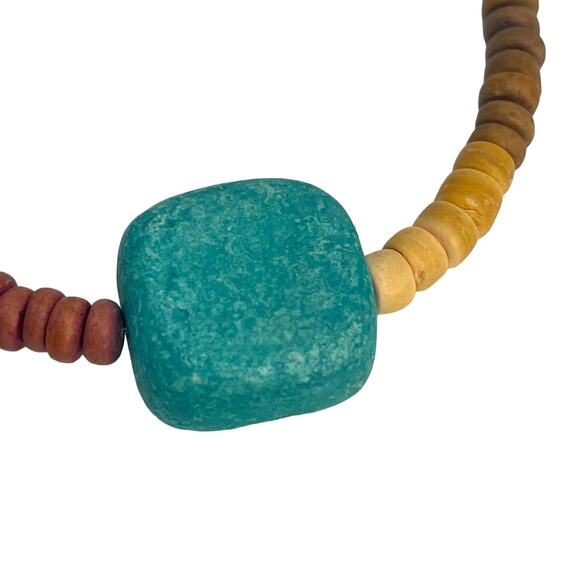 Boho Stone Necklace - Picture 4 of 8